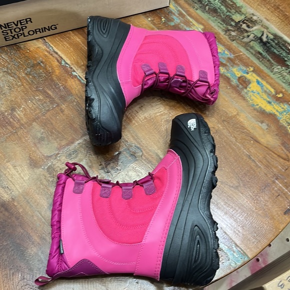 North Face Youth Snow Boots-NIB - Picture 2 of 6